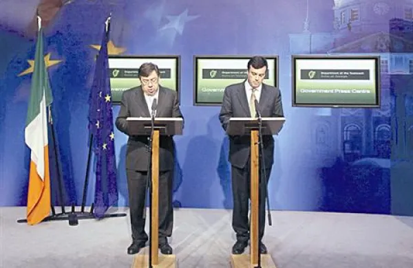 Irski premier Brian Cowen in irski finančni minister Brian Lenihan