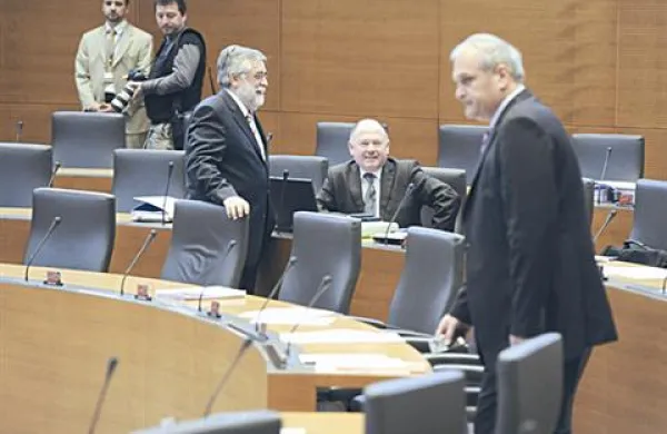 Na današnji seji so člani odbora Državnega sveta sklenili, da bodo Svet Evrope zaprosili za uradno mnenje o novem zakonu o RTV 