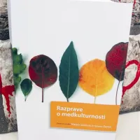 Dvaindvajset razprav je izšlo v zajetnem zborniku 