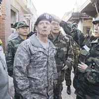 Letalonosilka George Washington, s katero ZDA sodelujejo s Severno Korejo pri vojaških vajah v Rumenem morju
