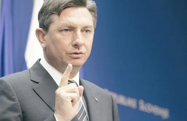 Kar 73 odstotkov slovenskih volivcev ne podpira slovenske vlade