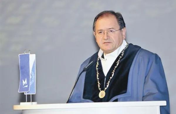 Fakulteta za management nagradila najbolj&scaron;e