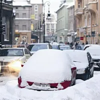 Mraz in sneg sta zajela tudi vzhodno Evropo, na fotografiji Poznan na Poljskem.