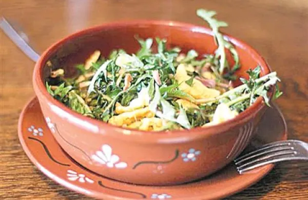 Poljske oblasti so kršile pravico do svobodnega izražanja zapornikove budistične veroizpovedi, ki zapoveduje vegetarijanstvo. 
