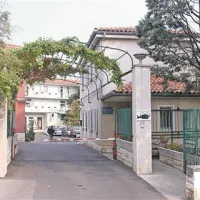 Kdo  zdravi varovance doma upokojencev, odločajo  v   zdravstvenem domu