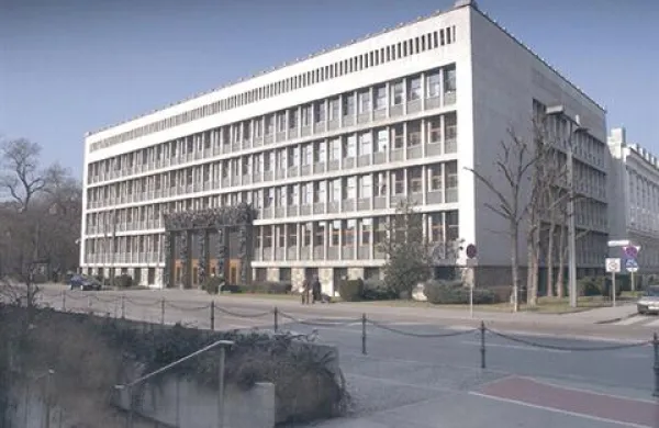 V Državnem zboru bodo v četrtek ponovno glasovali o pokojninski reformi.  