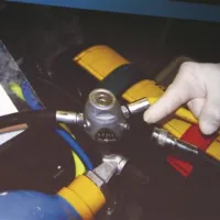 Cevka za dovod sveže mešanice ni bila priključena