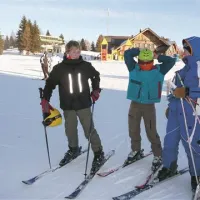 Črni vrh nad Cerknim je ponujal že odlično smuko