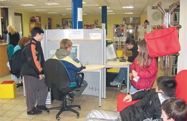 Ob računalnikih je včasih prava gneča.