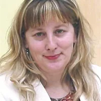 Marina Hrs: “Mladi bi potrebovali prostor za čitalnico,   uporabo računalnikov in druženje. Slednjega bi v izolski knjižnici uredili kot klepetalnico, kjer bi mladi (resda v omejenem številu) lahko   gledali tudi  filme.“