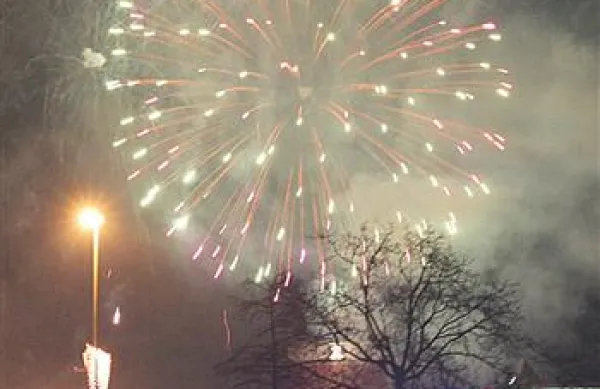 Novoletnih ognjemetov po napovedih ne bosta kvarila ne dež ne veter.