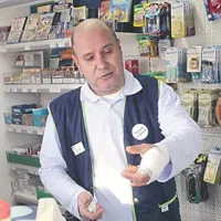 Nevijo Gerželj je zapiral črpalko, ko sta ga z mačeto napadla dva zamaskirana roparja