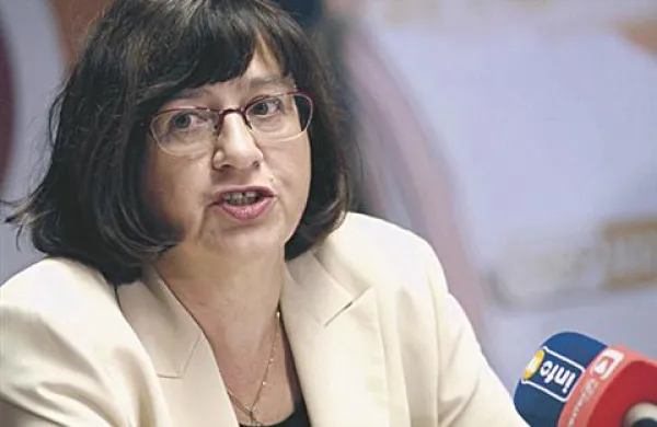 Predsednica Zveze potrošnikov Slovenije Breda Kutin meni, da zakon odpira vrata nekakovostnim izdelkom.