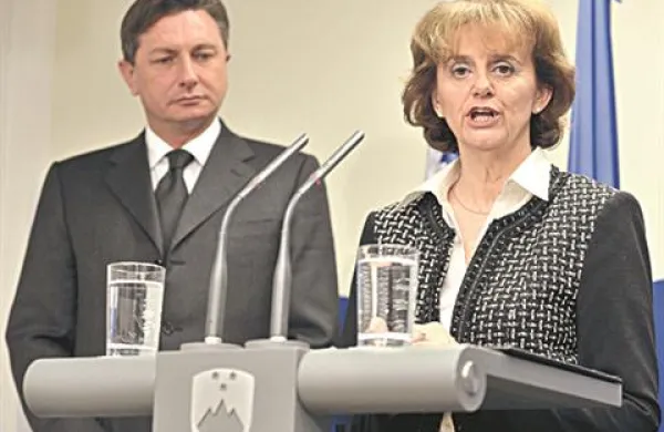 Trobec Bučanova je kot prioritetno nalogo navedla nadaljevanje prizadevanj za čim boljše črpanje evropskih sredstev. Na ministrstvu pa nameravajo še naprej odpravljati administrativne ovire za črpanje sredstev, sprejeti zakon o skladnem regionalnem razvoju ter noveli zakona o lokalni samoupravi in zakona o financiranju občin.