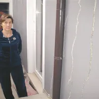 Dijana Meštrovič se boji, da bo hiša tako popokala, da se bo porušila