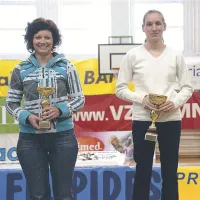 Članice (1984-1975): 2. Nežka Šulin (Tminski migavci), 1. Edita Gashi (AD Posočje)