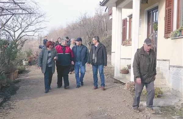 Do Saksida po novem vodi pot, po kateri bo moč tudi ob poplavah