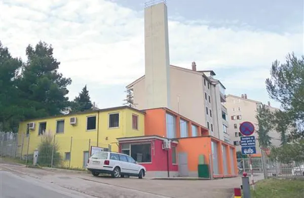 V podjetju Za gradom, ki skrbi za ogrevanje stanovanj, lokalov, šole in vrtca, so presodili, da javnost nimajo kaj zanimati njihovi posli. 