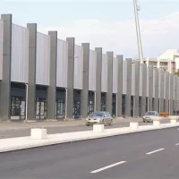 Manjkajoče kamnite posode so odpeljali v atelje Iva Kisovca, kjer nanje nanašajo vodoodporne premaze, kasneje pa jih bodo še dekorirali   