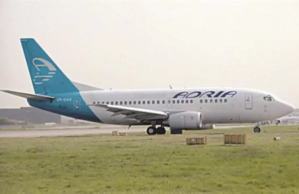 Adria Airways podatke o najstarejši vozovnici sprejema do 31. marca 2011.
