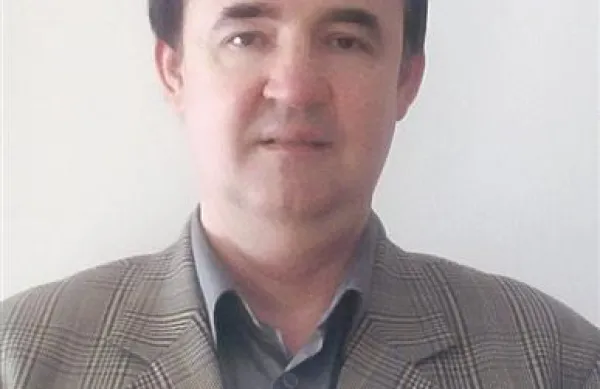 Aleš Rodman, podpredsednik Čebelarske zveze Slovenije, predsednik komisije za izobraževanje in že več kot četrt stoletja navdušen čebelar