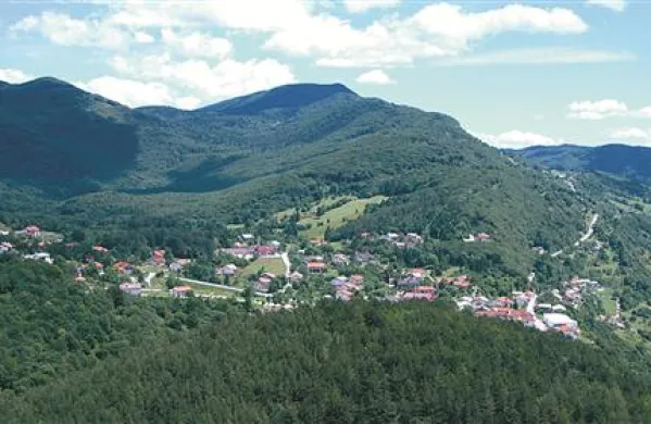 Marsikateri lastnik  je tudi na Ajdovskem  po zadnjem popisu nepremičnin lastnik občinske ceste ali javne poti. 