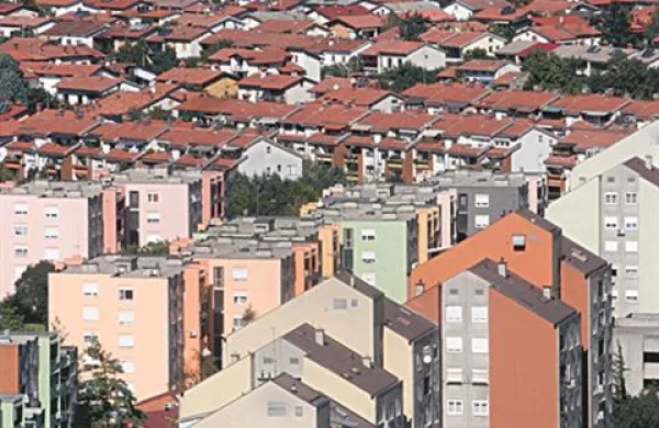 Geodetska uprava republike Slovenije je do minulega petka prejela 1,136 milijona pripomb in sprememb podatkov o skupno 417.000 nepremičninah.