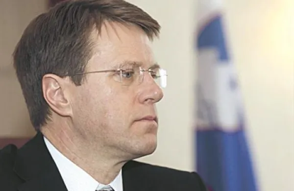 Minister za zunanje zadeve Samuel Žbogar je odpotoval v Adis Abebo na srečanje zunanjih ministrov držav članic Afriške unije.