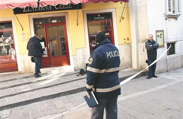 Prodajalna Zlatarne Celje je že tretjič privabila nepridiprave