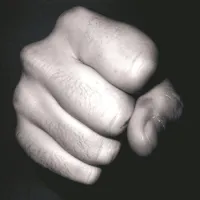 V koprskem lokalu je ponoči prišlo do pretepa, v katerega os bili vpleteni tudi varnostniki.
