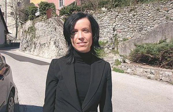 Idrija je za projekt svetovnega centra Hg angažirala mlado domačo doktorico kemije - Urško Repinc. 