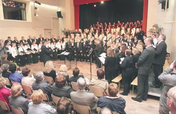 Primorsko bo konec februarja znova preplavilo zborovsko petje.