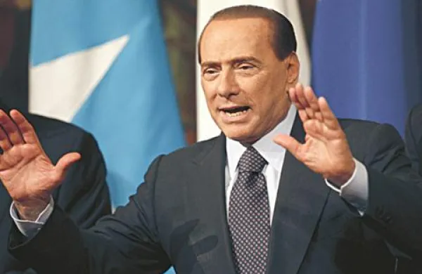Berlusconiju hladen ne največje opozicijske stranke
