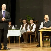 Baritonist Marko Kobal in citrar Tomaž Plahutnik sta pogosto gosta kulturnih prireditev na Primorskem