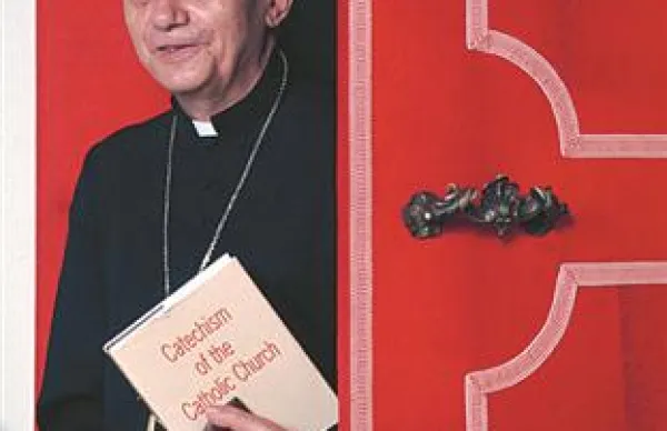 Joseph Ratzinger naj bi bil član skupine nemških teologov, ki so leta 1970 na nemške škofe naslovili pismo, v katerem so jih pozvali, naj premislijo, ali je celibat resnično potreben.