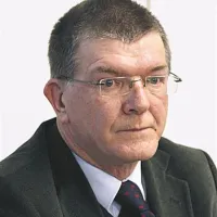 Dr. Anton Prosen