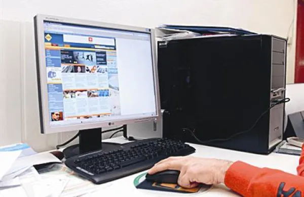 Tretjina internetnih uporabnikov v EU je lani dobila virus