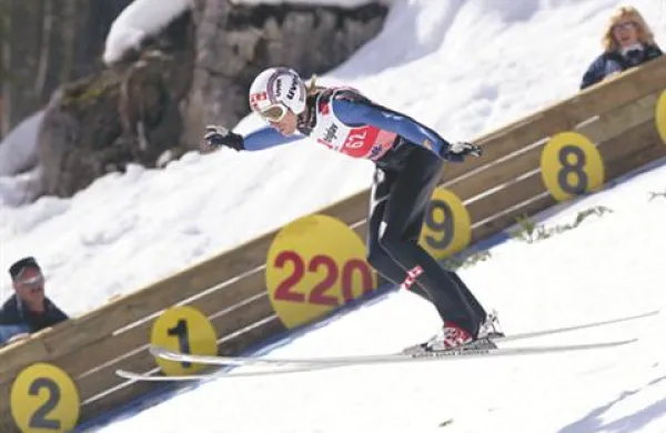 Bo Vikersund odnesel plani&scaron;ki rekord?