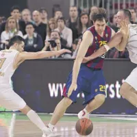 Union Olimpija je po petih zmagah prvič izgubila evroligaško srečanje v Stožicah z evropskim prvakom Regal FC Barcelona.