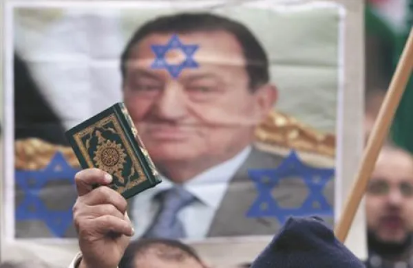 Predstavniki Muslimanske bratovščine so danes zagotovili, da ne bodo niti prevzeti oblasti niti na predsedniških volitvah ne bodo imeli svojega kandidata. 