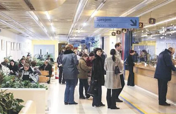 V SBI načrtujejo vse čakalne vrste prilagoditi priporočeni dolžini, ali jih še skrajšati