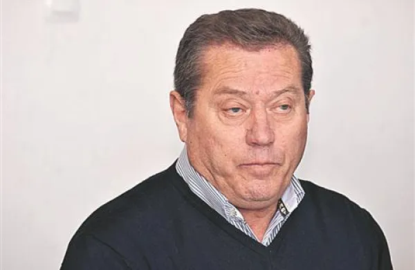 V skupini, ki je iz JZS izključila 61 klubov, je tudi nekdanji predsednik JZS Slavko Žbogar. 