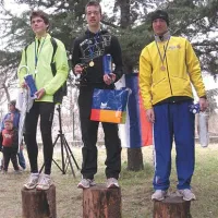 To je prihodnost slovenskega teka. Najhitrejši v članski konkurenci Rok Puhar, Urban Jereb in Gašper Bregar.