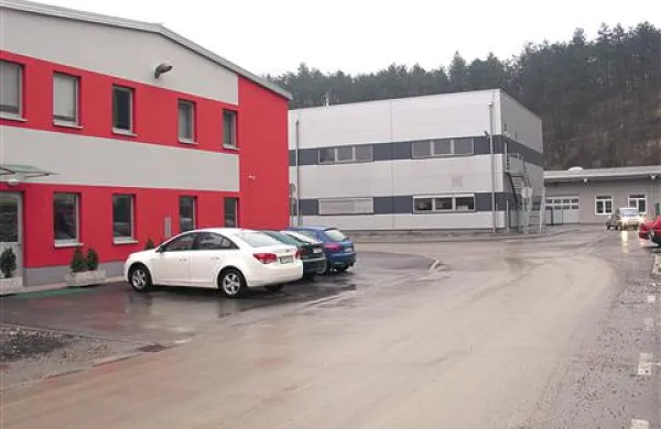 V izobraževanje orodjarjev se bodo vključila tudi podjetja, ki imajo sedež v poslovno obrtni coni v Velikem Otoku.
