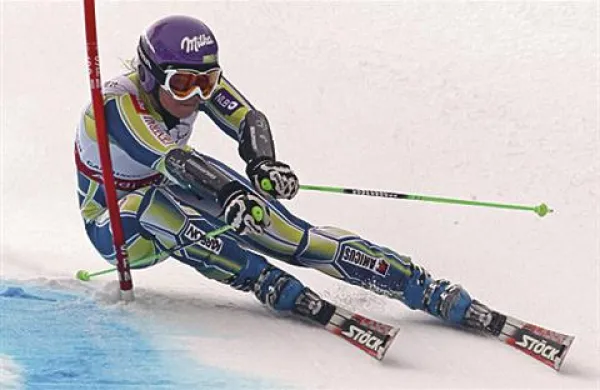 Tina Maze je danes v Garmisch-Partenkirchnu osvojila zlato medaljo v veleslalomu.