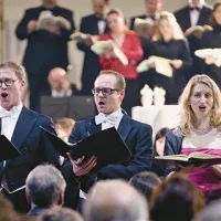 Solisti (z leve): basist Randal Turner, tenorist Jeroen de Vaal in sopranistka Theresa Plut