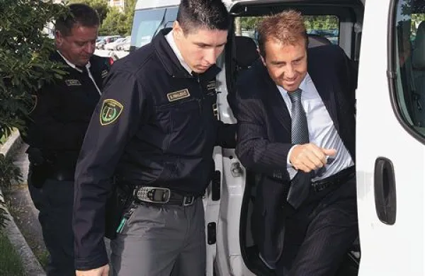 Srečka Prijatelja včeraj ni bilo na seji višjega sodišča