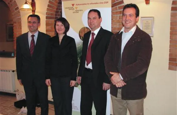 Skupaj do dviga prepoznavnosti in ugleda kakovostnih in vrhunskih vin ZGP Vipavska dolina