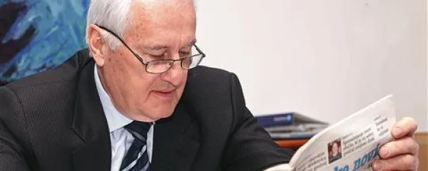 Vojko Čok opozarja, da je polovična poslovna    informacija lahko enako škodljiva kot laž