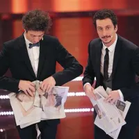  Komika Luca in Paolo sta  v zabavnoglasbeno prireditev na zelo moder način vpeljala  politično satiro